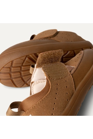 Ugg Adventurer Kız Çocuk Sandalet 1166714t-che Kahverengi
