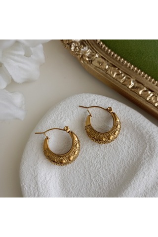 Lente Aksesuar Antik Gold Renk Kabartma Kalp Desenli Vintage Çelik Küpe Altın
