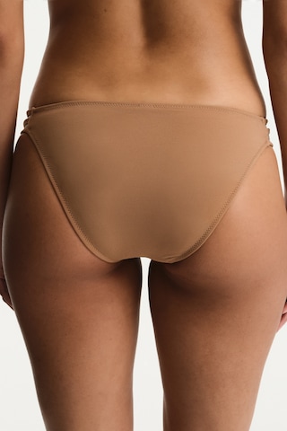 Penti Açık Kahverengi Karla Side Bikini Altı