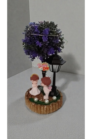 İthal Sevgi Temsilli Ledli Ağaçlı Biblo Ürün Boyutu:20 Cm