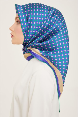 Armine Sura İpek Eşarp 24ya9151 80 - Desenli