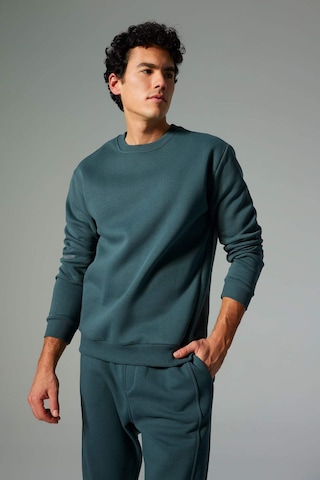 Defacto Defactofit Standart Fit Bisiklet Yaka Basic Düz Reflektör Kalın Sweatshirt Y4531az23augn1019 Yeşil