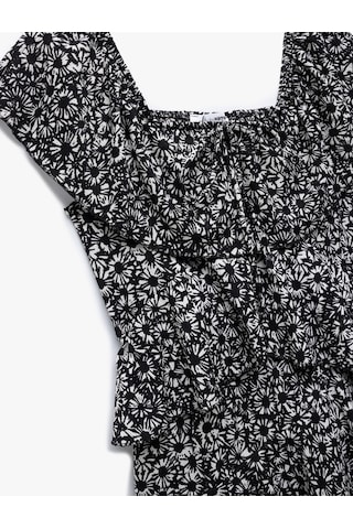 Koton Bürümcük Kayık Yaka Kolsuz Volanlı Katlı Çiçekli Mini Tulum Siyah Desenli 5sal40086ık Siyah Desenli Siyah