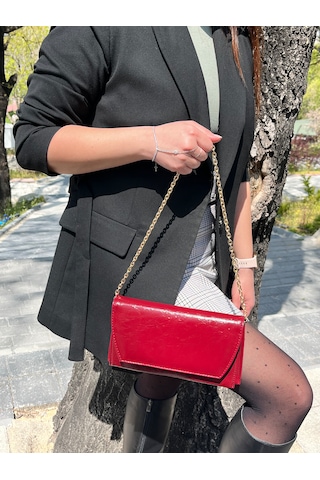 Butikolea Edge Mini Zincir Askılı Portföy Kadın Çantası Kırmızı