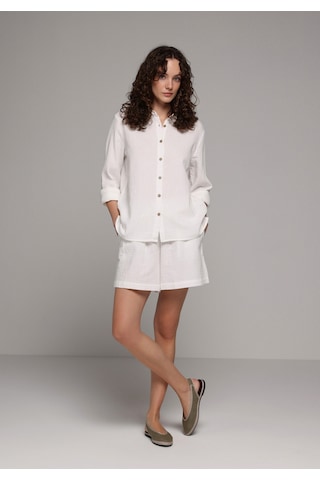 Colin's Colins Regular Fit Shirt Neck Düz Kadın Beyaz Kısa Kol Gömlek Cl1079416 Q1.v2 Wht