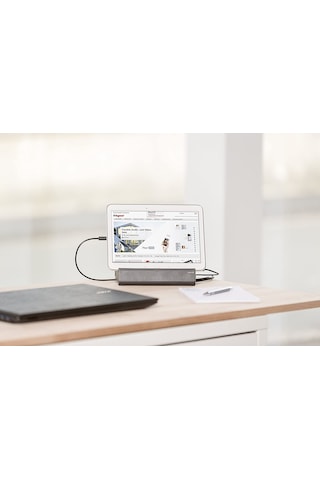 Legrand Masa Üstü Grup Priz 3 X 2p+e + 2 X Usb Şarj Prizi Siyah -
