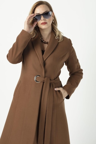 Moda Berray 932 Kadın Camel Şal Yaka Kuşaklı Toka Detaylı Kaşe Kaban Camel
