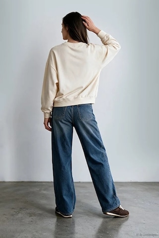 Quzu 27kswt03084 Ekru Sweatshirt