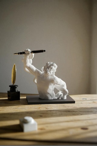Dekoratif Heykel Kalemlik Antik Yunan Laocoön Figürü İle Masaüstü Kalem Tutucu