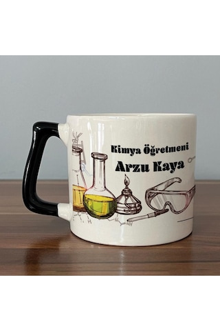 Kişiye Özel Kimya Öğretmeni Deney Zamanı Tam Tur Baskılı Siyah Kulplu D Kupa