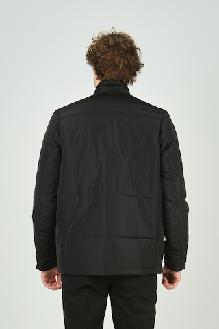 Lucas Erkek Fermuar Ve Çıtçıt Kapamalı Hakim Yaka Kaban 4785 Siyah Siyah