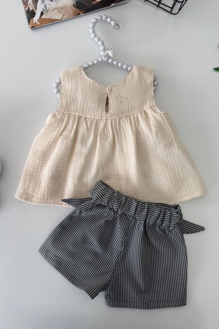 Miniğimin Cicileri Çizgili Fiyonk Detaylı Müslin Kız Bebek Şo... Bej