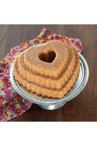 Nordicware Kalp Bundt Kek Kalıbı Renkli