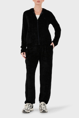 Emporio Armani Regular Fit Kapüşonlu Logolu Kadife Dokulu Eşofman Takımı Kadın Eşofman Takımı Ew004748 Af26228 Uc001 Siyah