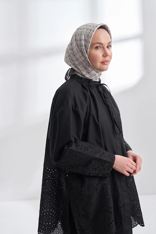 Armanda Orbıs Desen Twill İpek Eşarp - 4306 - 90 X 90 / Benetton - 930 Benetton - 930