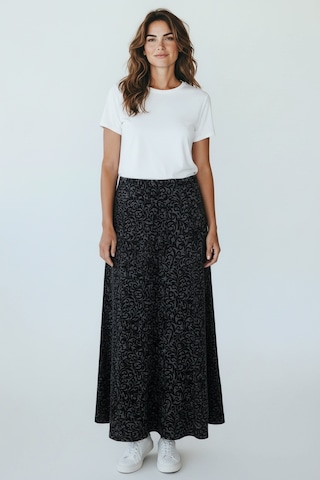 Kadın Beli Lastikli Desenli Sekiz Parça Balık Etek Siyah