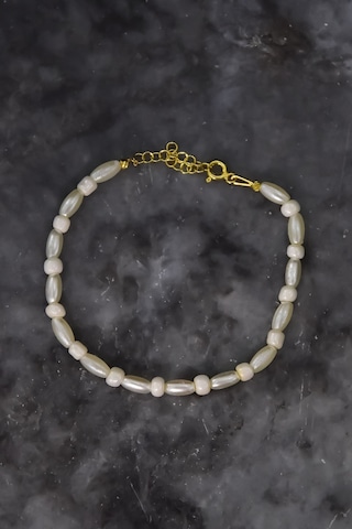 Papatya Silver 925 Ayar Gümüş Gold Kaplama Helezon , Beyaz Elips Inci Görünümlü Boncuk Bileklik