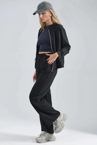 Fiolin Modal Dokulu Fermuarlı Sweatshirt & Nervürlü Pantolon Takımı Siyah
