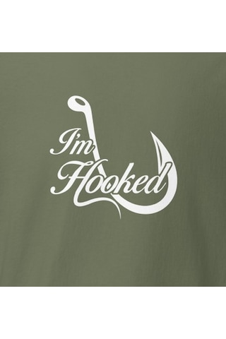 Wildstyle I'm Hooked Balıkçılık Olta Balıkçı Tutkusu Baskılı Unisex Bisiklet Yaka Pamuklu Tişört Haki