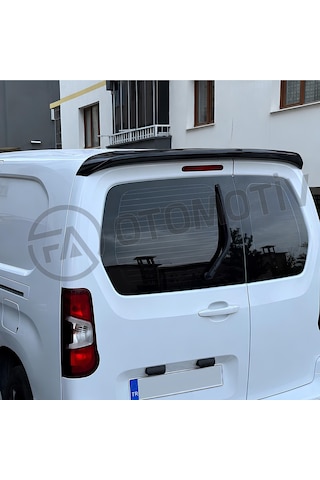 Peugeot Partner Panelvan Bagaj Üstü Spoiler Parlak Siyah Çift Bagaj Kapaklı 2008 2018 Model