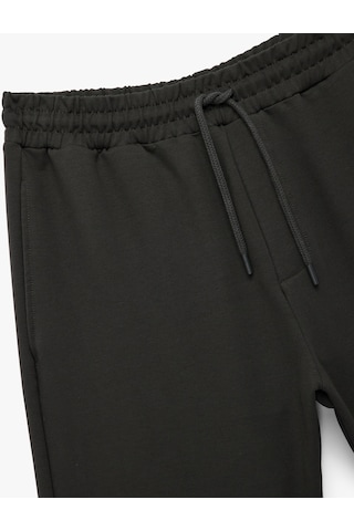 Koton Pamuklu Rahat Kalıp Cep Detaylı Beli Bağcıklı Spor Şort Antrasit 6wam40083nk Antrasit