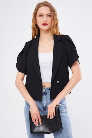 Armonika Kadın Siyah İkosiokto Ceket Kolu Yırtmaç Detaylı Crop Kısa Kollu Arm-24y001048