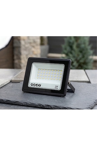 1 Adet Noas Yl70 1031 Ultra Slim 30w Led Projektör 3200k Gün Işığı