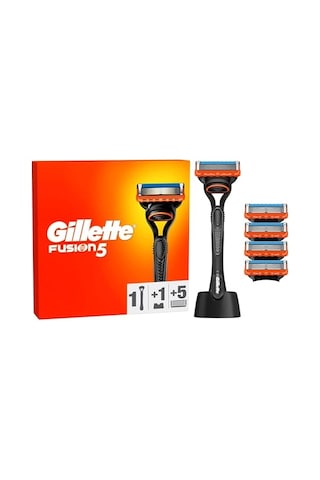 Gillette Fusion Tıraş Makinesi + 5 Adet Yedek Tıraş Bıçağı + Premium Stand Hediyeli Paket