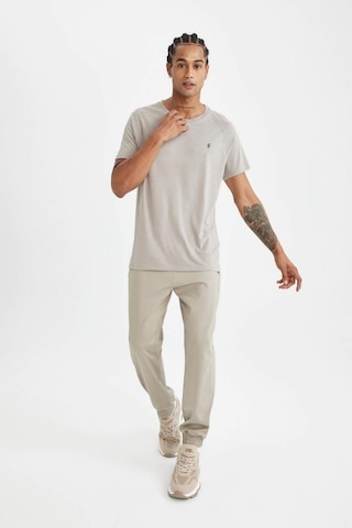 DeFactoFit Standart Fit Bisiklet Yaka Sporcu Kısa Kollu Tişört C9182AX24AUGR317