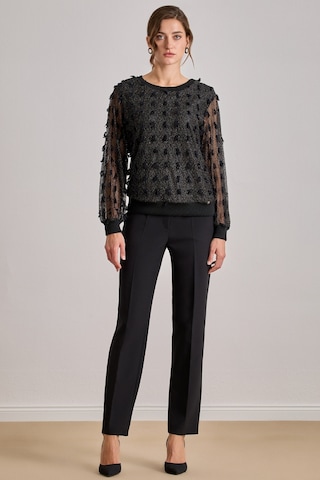 Dökümlü Siyah Dantel Bluz Siyah