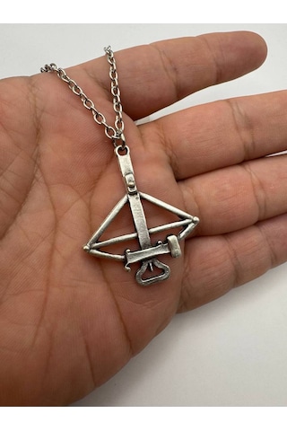 Antik Crossbow Tatar Yayı Figürlü Unisex Kolye Güçlü, Anlamlı Ve Tarihi Tasarım Çok renkli