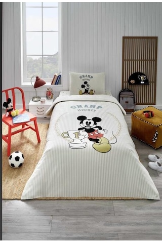 Özdilek Mickey Mouse Champ Tek Kişilik Disney Lisanslı Lastikli Çarşaf Çocuk Pike Takımı Çok Renkli