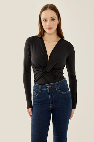 Hiccup V Yaka Uzun Kollu Slim Fit Bodysuit Siyah