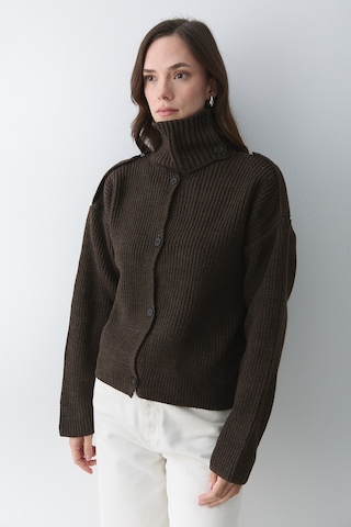 Laluvia Dik Yaka Apoletli Hırka - 2028 Acı Kahve