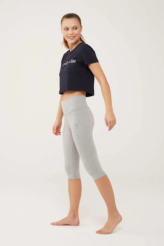U.S. Polo Assn. Kadın Gri Melanj Kısa Tayt 16608