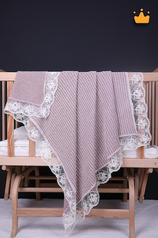 Babyhola 90x100cm Dantelli Triko Kız Erkek Bebek Battaniye Tv Diz Battaniyesi Gülkurusu 12100 001