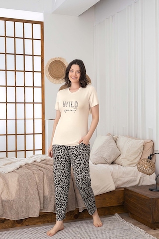 Guava Kadın Baskılı Desenler Düğmesiz Bisiklet Yaka Viskon Yazlık Kısa Kollu Cepli Pijama Takımı Krem