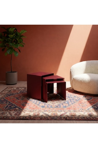 Modern Metal Zigon Sehpa Seti Minimal Tasarım İç İçe Geçen Yan Sehpa 3 Lü Set Bordo