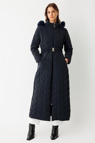 Kapitone Tam Boy Kaban Laci Laci