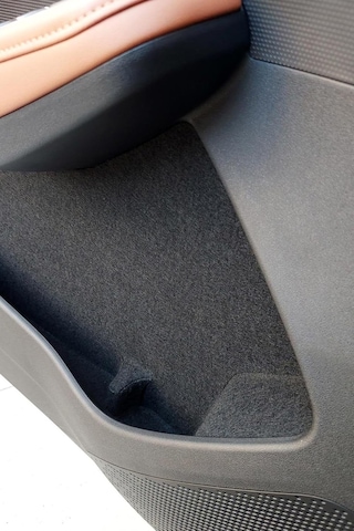Graficar Design Chery Omoda 5 Konfor Seti Eşya Saklama Cepleri İçin Hazır Kumaş Kaplama Ses Giderici I Zolasyon