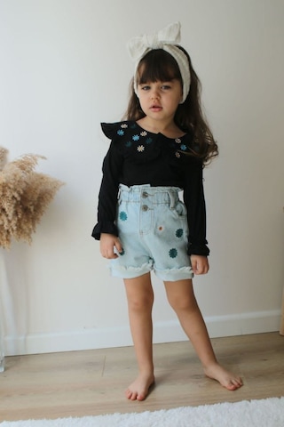 Kız Çocuk Papatya Nakış Kot Şort Bady Tarz Takım 001
