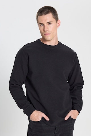 Wrangler Regular Fit Normal Kesim Bisiklet Yaka %100 Pamuk Siyah Sweatshirt W242501001 Siyah