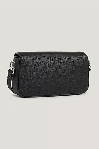 Tommy Hilfiger Kadın Th Emblem Flap Çapraz Çanta Siyah