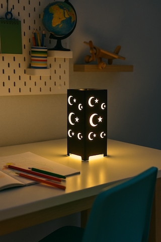 Hilal Ve Yıldız Desenli Kablolu Metal Gece Lambası Dekoratif Çocuk Odası Masa Lambası Tc