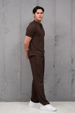 Mass Plus Regular Fit Likralı Kendinden Çizgili Yarım Baggy Pantolonlu T-shirt Takım Kahverengi