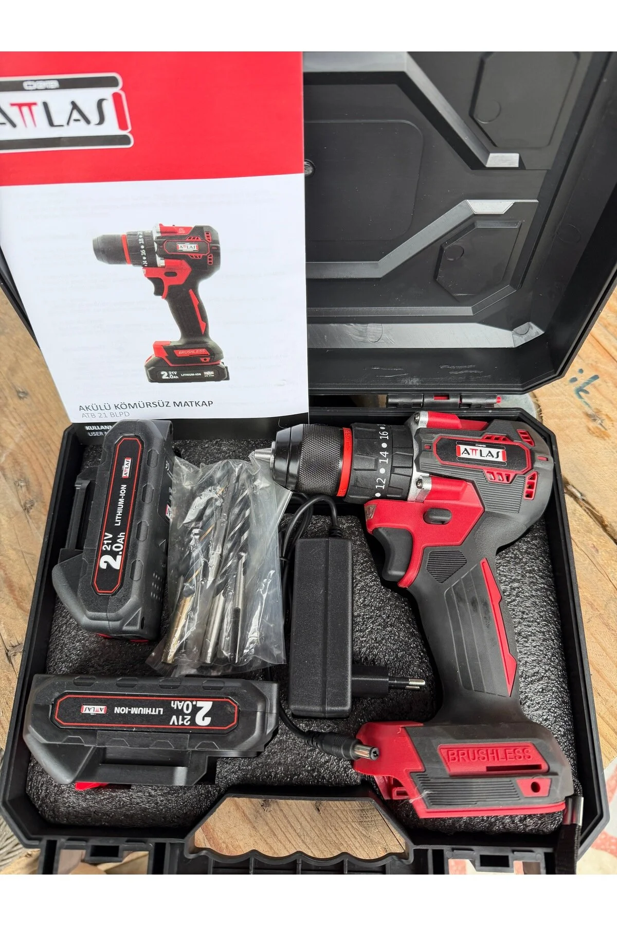 Atlas Atb 21 Blpd 21v Kablosuz Darbeli Şarjlı Matkap Kömürsüz Brushless 2 Akülü 40 Nm Çantalı
