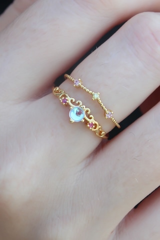 Zirkon Taşlı Taç Model Kadın Yüzük Gold Renk Çok Renkli