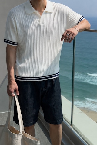 Tarz Cool Oversize Fit Çizgili Triko Polo Yaka Erkek Tişört Ribana Dokulu Premium Yazlık Model Beyaz