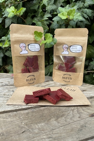 Kırmızı Granül Mum Boyası ( 10 gr )