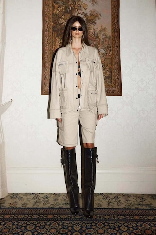 By Dyln Bone Renkli Oversized Mallory Ceket - Fermuarlı Ve Cepli Tasarım Bej